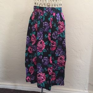 Medium floral skirt